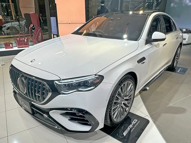 Mercedes-AMG E 53