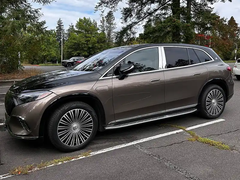 Mercedes-Maybach EQS SUV